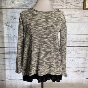 Staccato marked gray black bow sweater Sz s